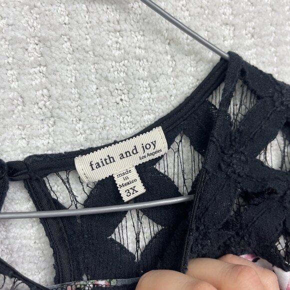 Faith and Joy Los Angeles Women's 3X Floral Roses AOP Lace Yoke Knit Top Blouse - Picture 6 of 11